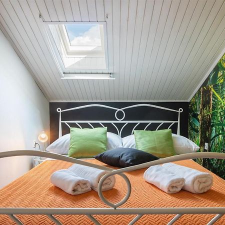 Apartman Piljan พูลา ภายนอก รูปภาพ